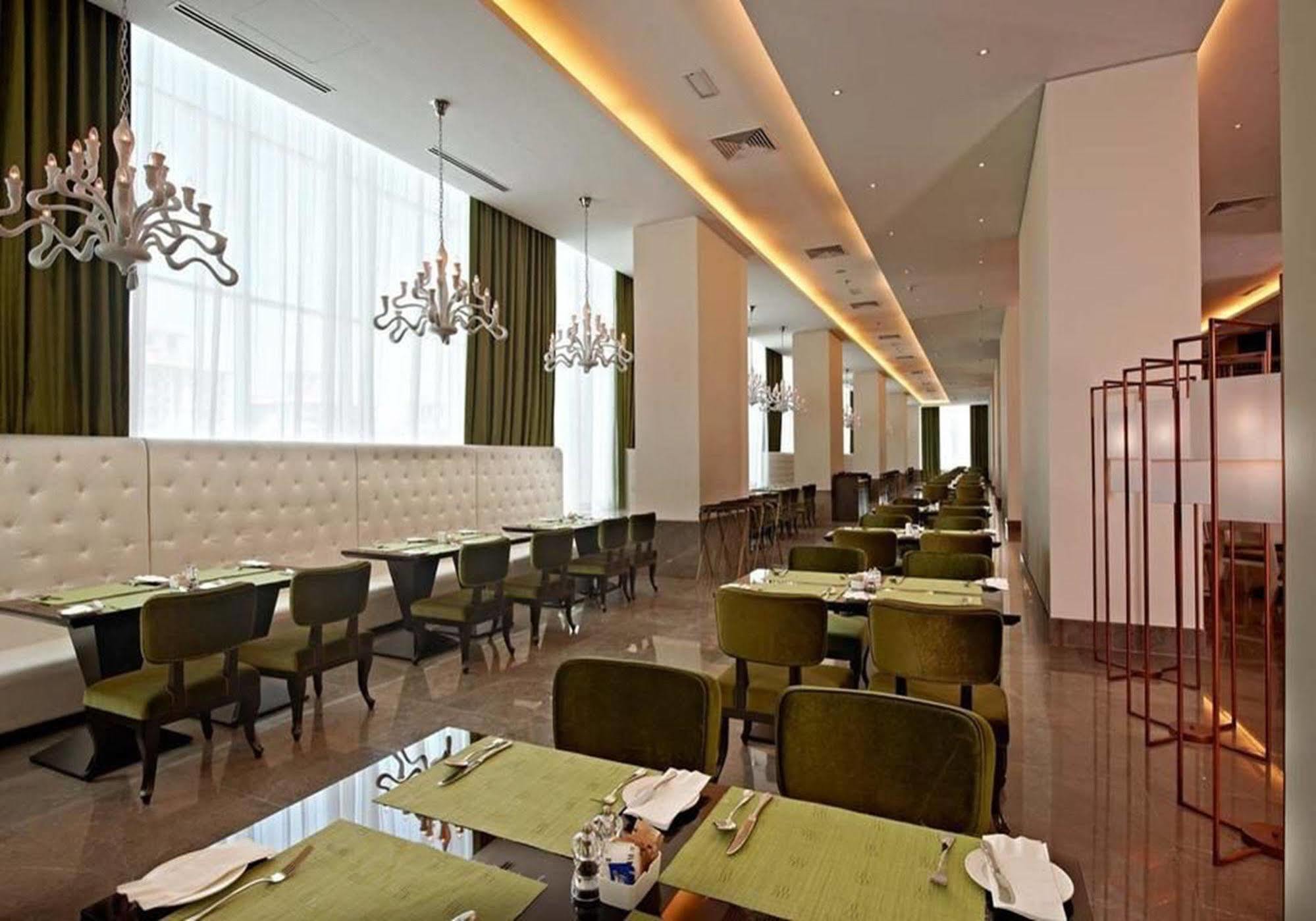 Hatten Hotel 5*